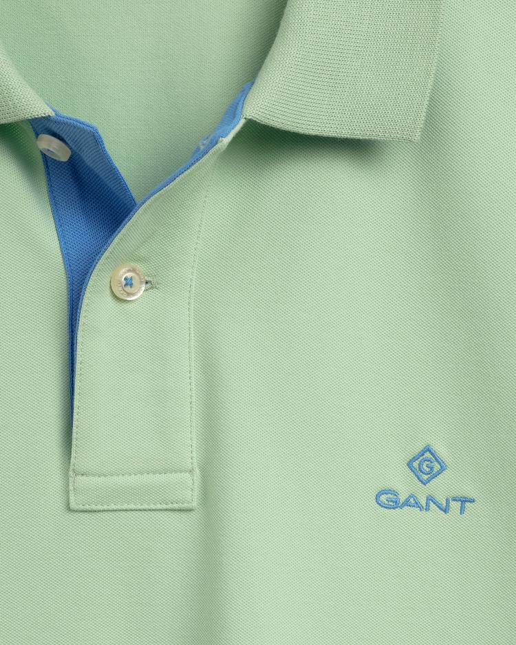 GANT men's pique rugby polo shirt with a contrasting collar and short sleeves